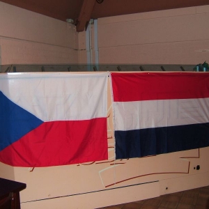 De tsjechische vlag hing deze keer wel goed