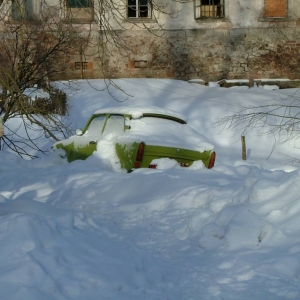 Trabant in sneeuw