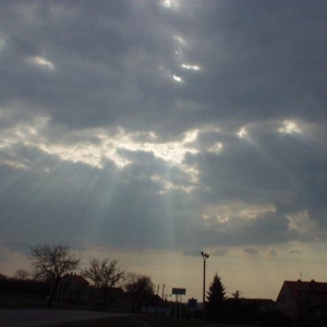 zonnestralen Chlustina