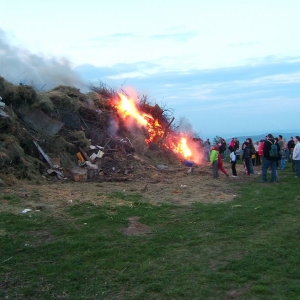 Kutna Hora, heksenverbranding 2008: De vlam erin, eindelijk!
