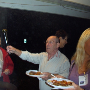 Kees, Henk en Jana aan de bbq