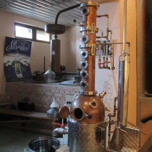 Jaroškova slivovice stokerij Mutìnice