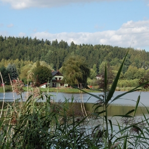 rondom het meer bij camping Dolce vita
