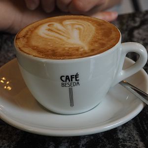 Plzeň: koffie in het Měšťanská beseda