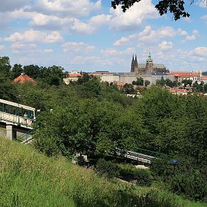 Praag: Lanová Drahá op de Petřín heuvel