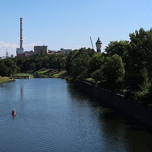 Plzeň: blik vanaf de Rooseveltův most op de Mže