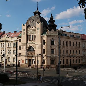 Hradec Králové: synagoge / cultureel centrum