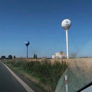 Holohlavy: watertorens langs de E67