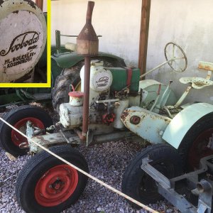 Jakubuv Novy Dvur: Svoboda DK12 tractor