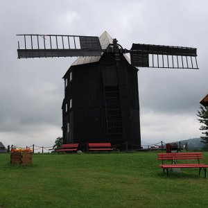 01 Bockwindmühle