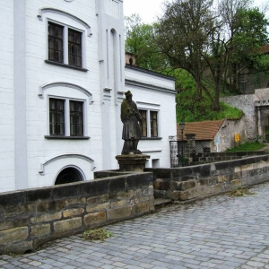 Brandys nad Labem - beeld op stenen brug