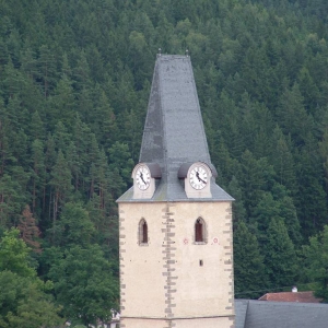 De kerktoren van Rozmberk...