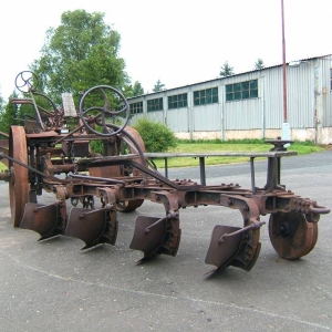 Tractor muzeum in Èáslav