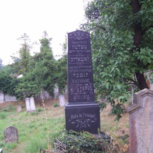 Joodse begraafplaats Straznice