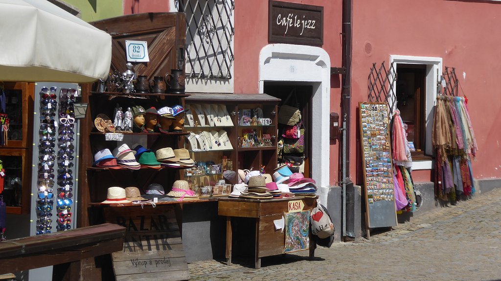 Český Krumlov : handnijverheids winkeltjes