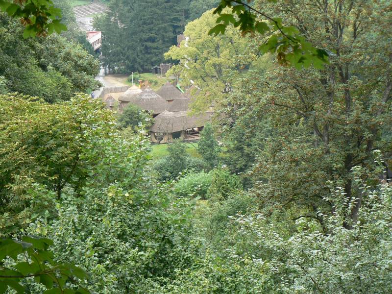 De dierentuin van Jihlava ,toegang vanaf het centrum