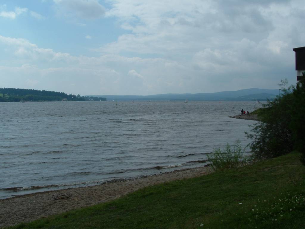 Het Lipno meer in de buurt van Horni Plana.