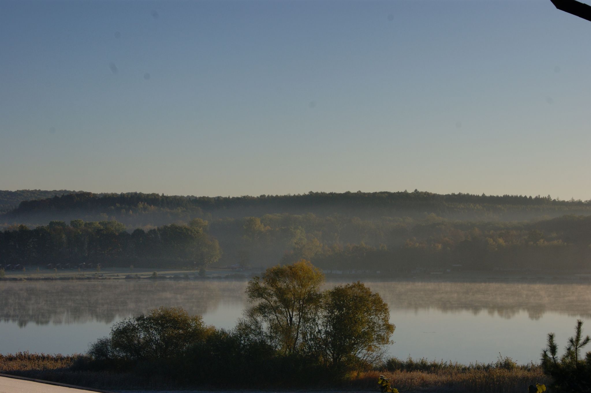 Het meer van Velký Vøešov in herfstkleuren