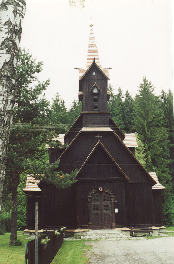 Houten kerk bij Bíla