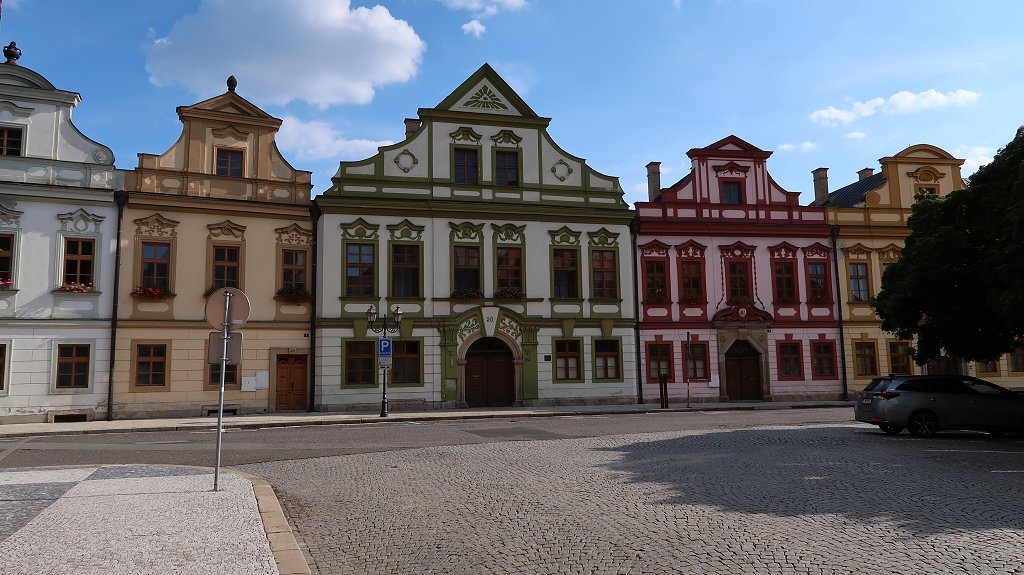 Hradec Králové: barokke kannunikenhuizen