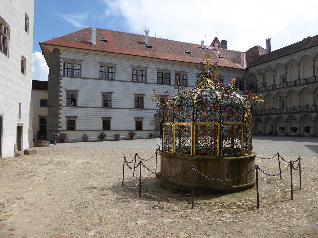 Jindřichův Hradec: binnenhof kasteel