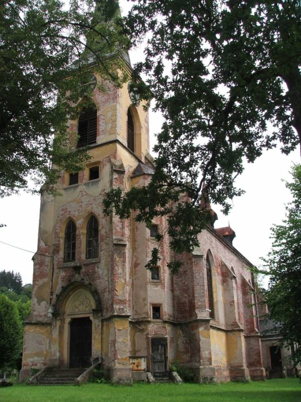 Kerkje in Prosecé nabij Dolni Lanov