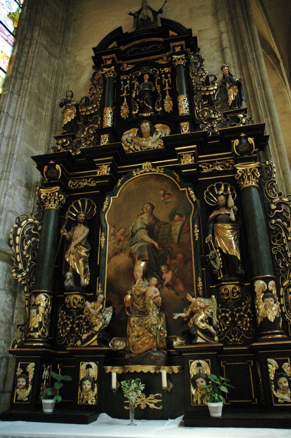 Kutna Hora Cathedraal & Kostnice