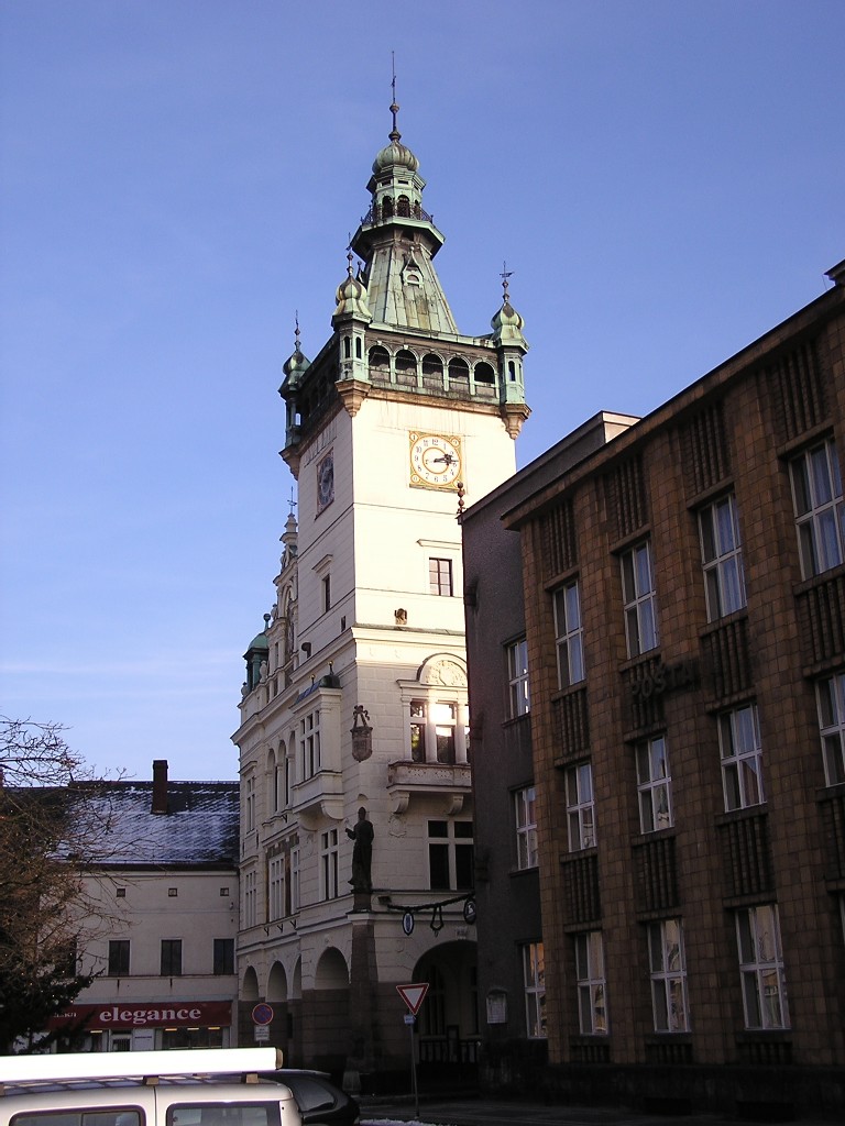 Mìstská radnice (prosinec 2006)