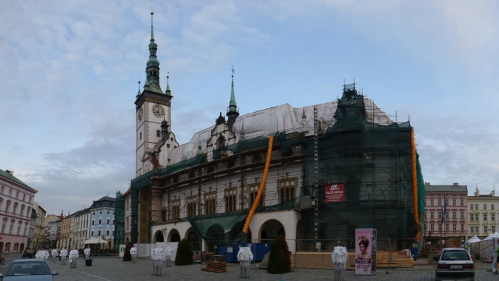 Olomouc: stadhuis in de steigers