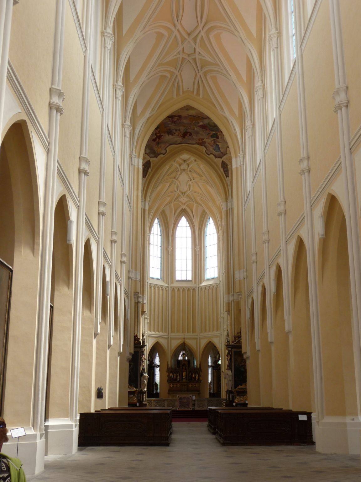 Onze Lieve Vrouwen kathedraal (vlak bij Kostnice)