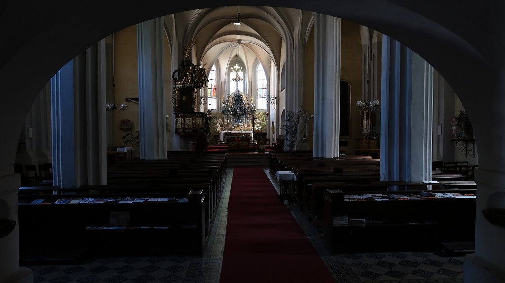 Poděbrady: Heilig Kruis Kerk