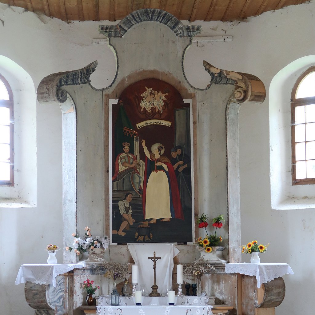 Prenet: interieur kapel heilige Kunhuta