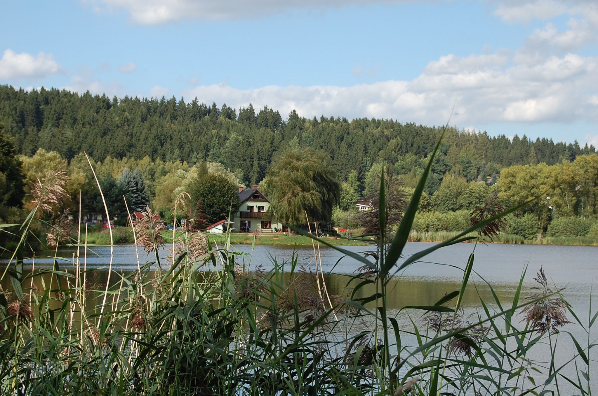 rondom het meer bij camping Dolce vita