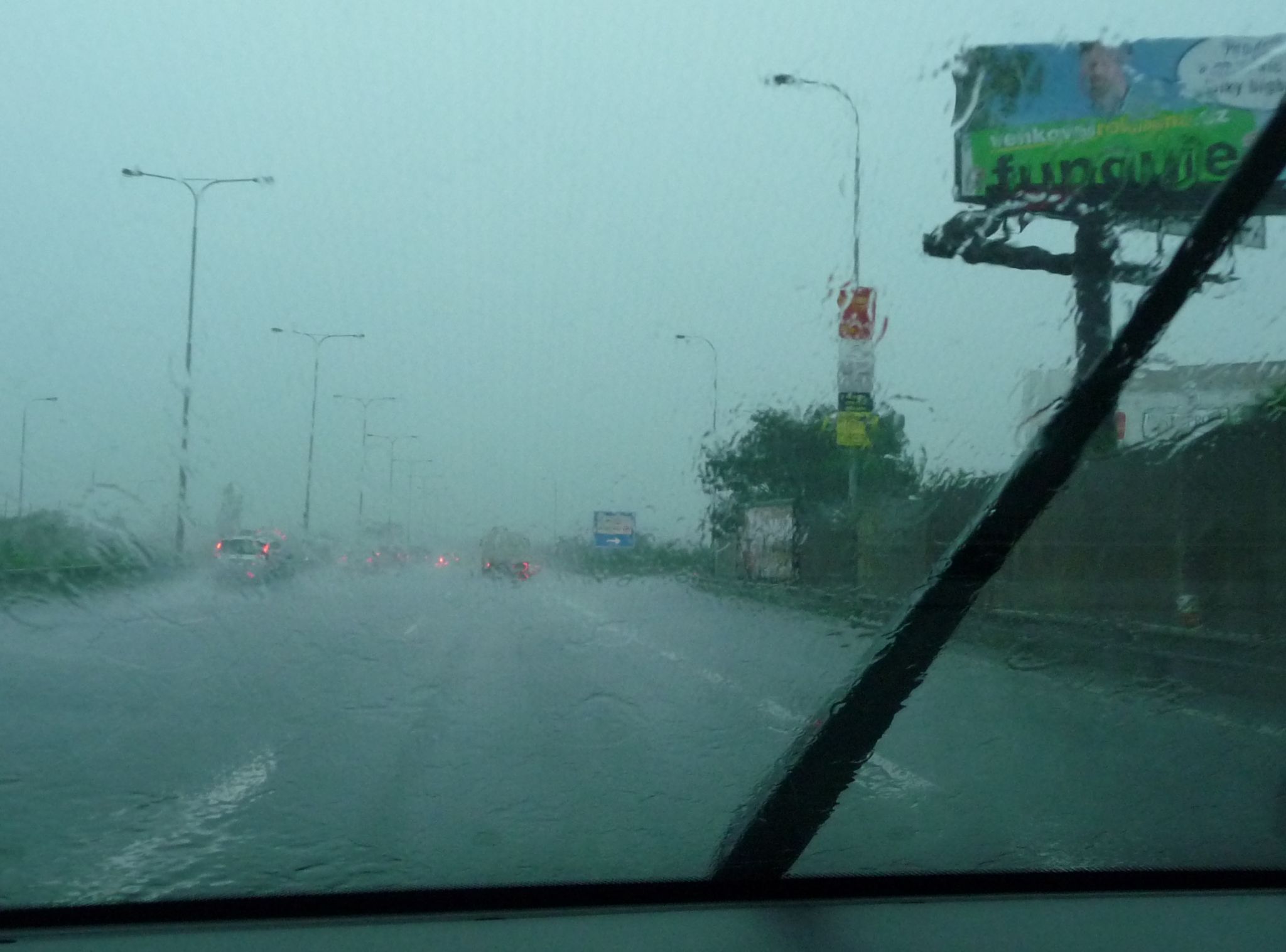 Rondweg Praag met zeer nat weer