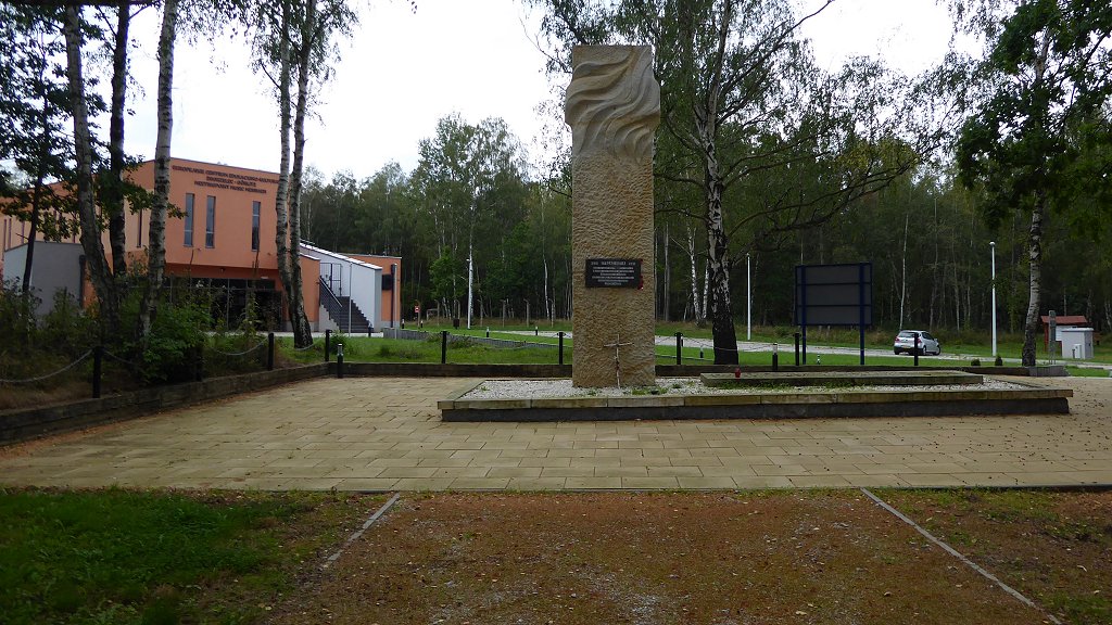 Stalag VIIIa monument