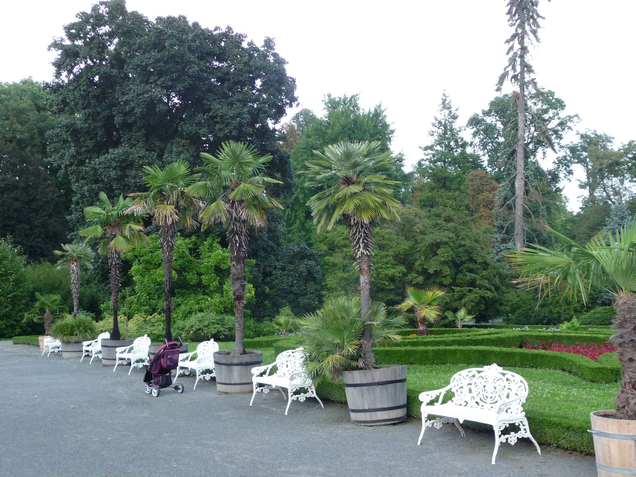 Tuin van kasteel in Kromeriz