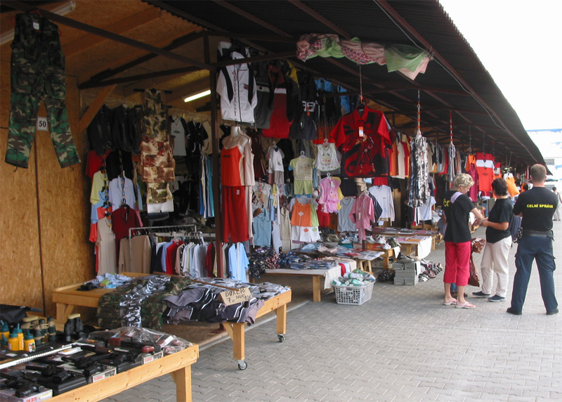Vietnamese markt nabij Znojmo