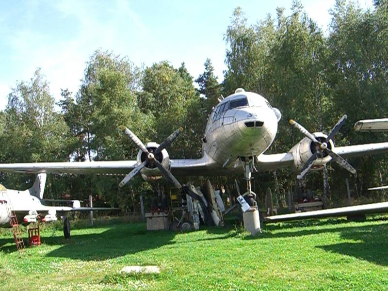 vliegtuigmuseum in ZrUc