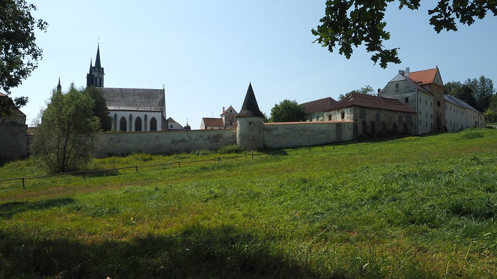 Vyšší Brod : kloostermuren