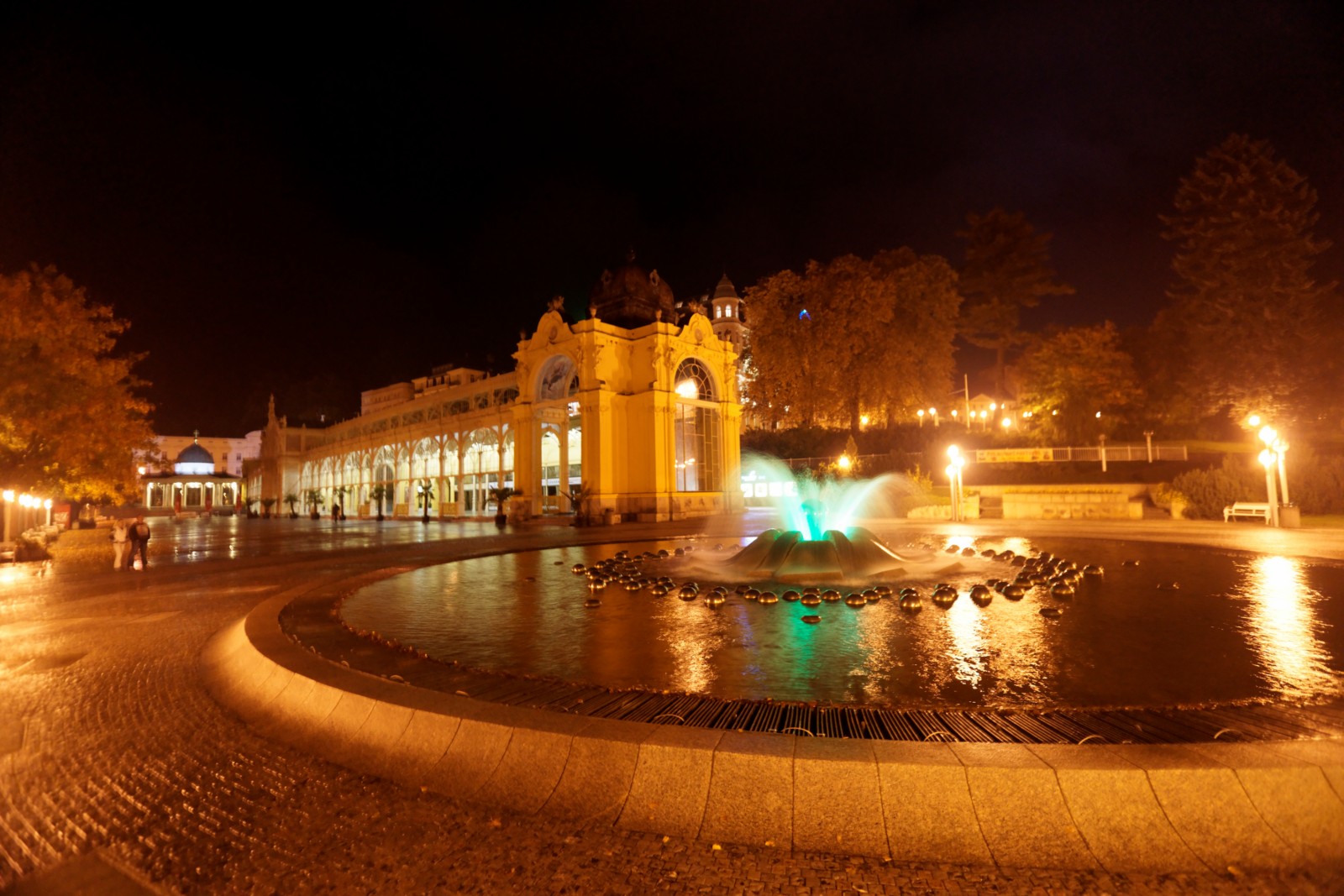 Waterorgel bij kolonada