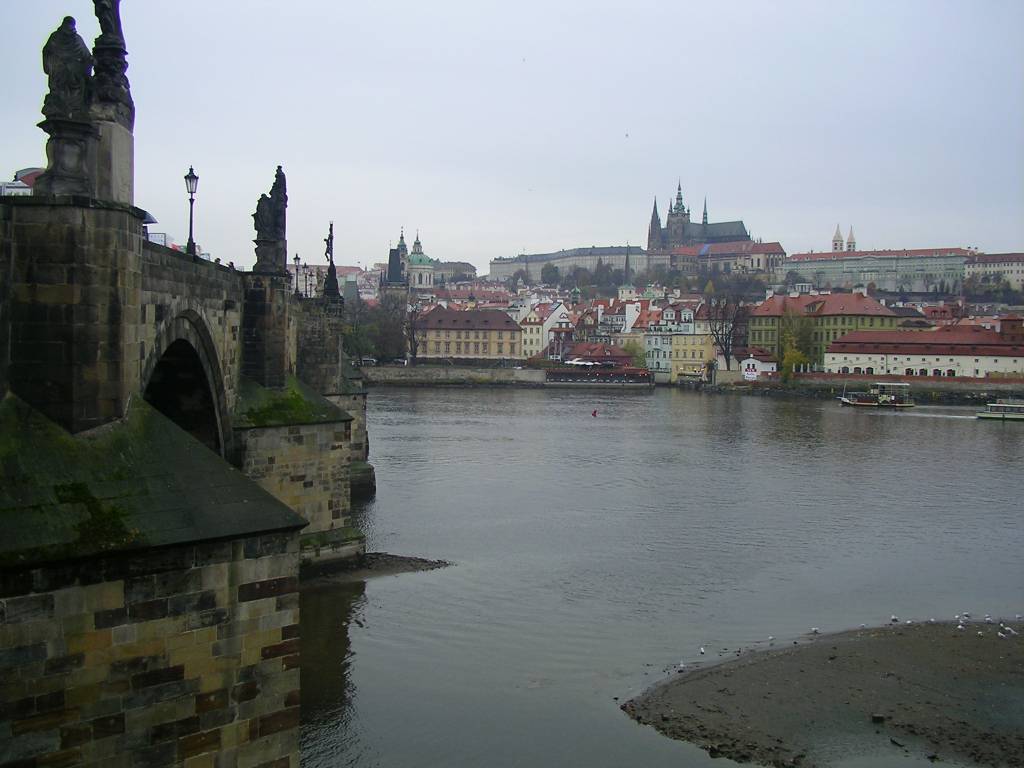 Zeer laag water in Praag?