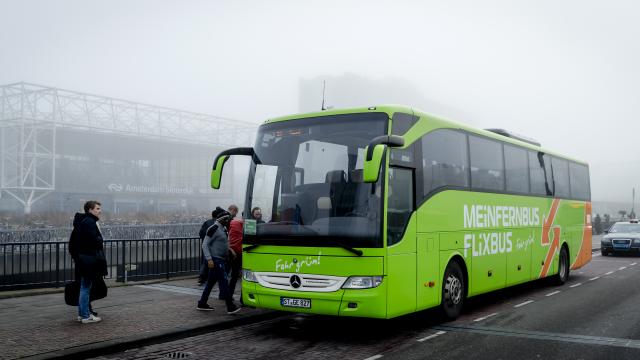 busdienst-flixbus-neemt-rivaal-eurolines-over.jpg