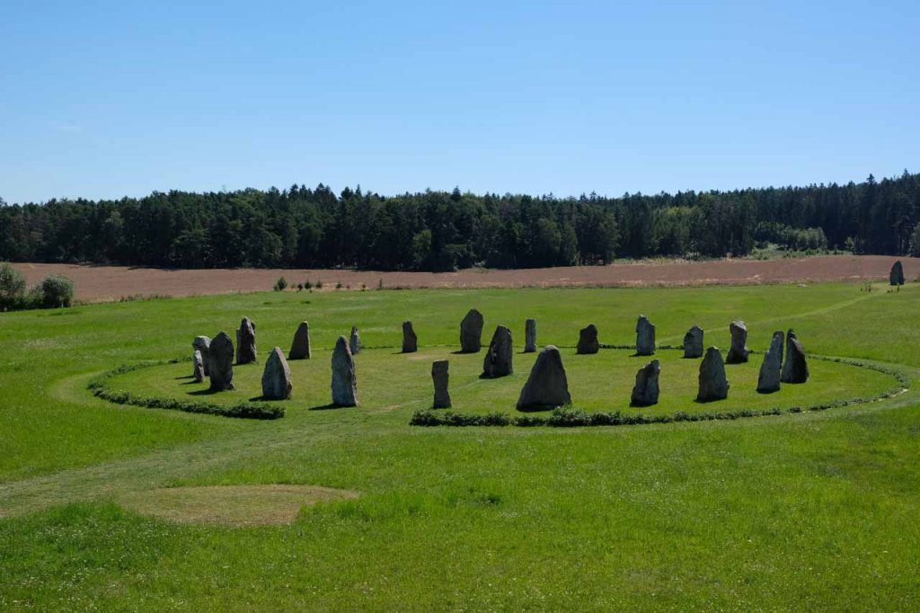 stonehenge-tsjechie-1-1024x682.jpg