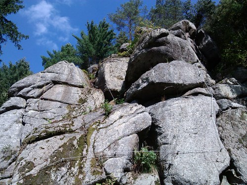 Bioferrata in Bečov nad Teplou - een uniek rotspad