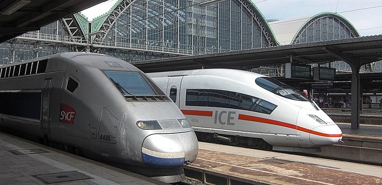 Hogesnelheid_TGV_en_ICE_International_small.jpg